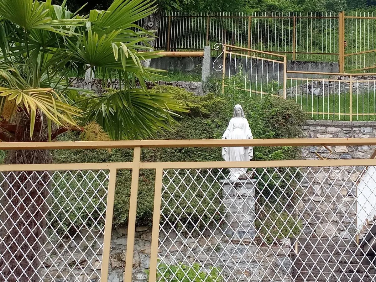 Villa Giulia Lura Italy